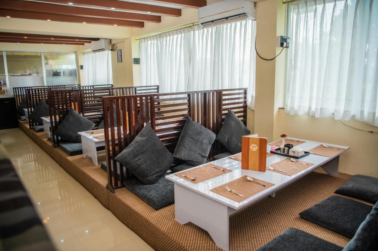Amlekhganj Quick 20 Riverside Hotel מראה חיצוני תמונה
