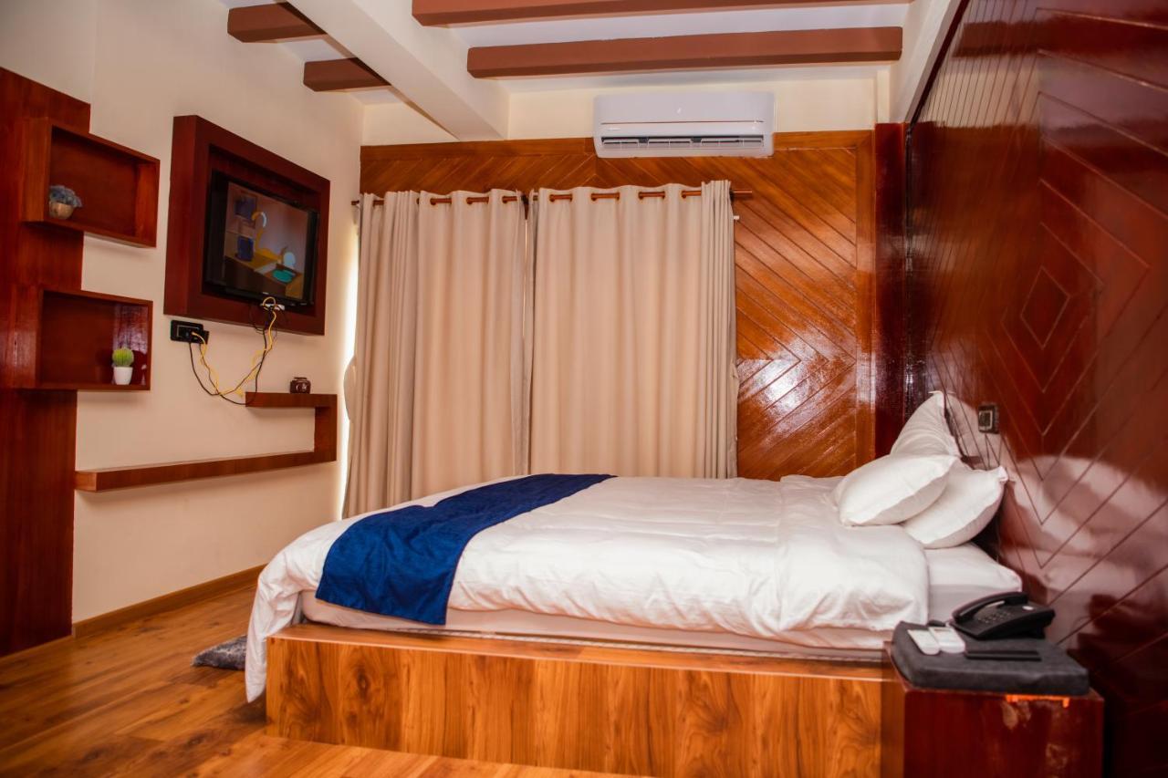 Amlekhganj Quick 20 Riverside Hotel מראה חיצוני תמונה