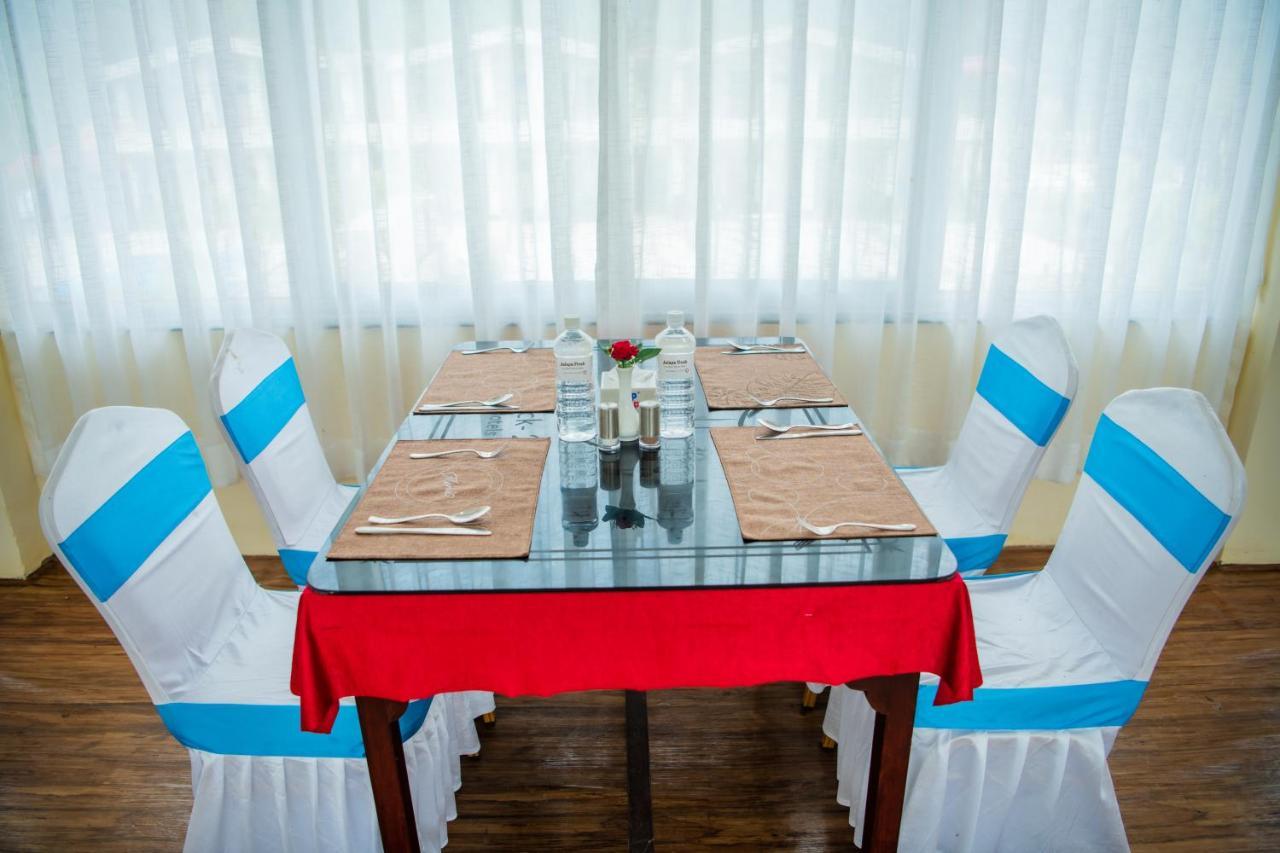 Amlekhganj Quick 20 Riverside Hotel מראה חיצוני תמונה